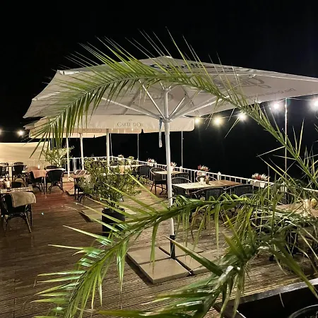 & Restaurant Haus Am Locknitz