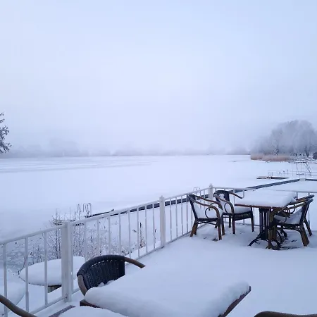 & Restaurant Haus Am ホテル *