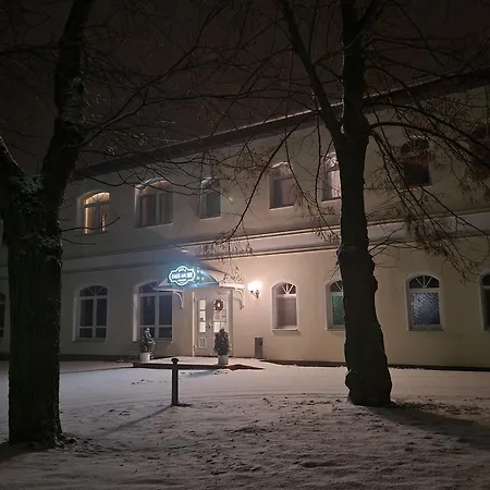& Restaurant Haus Am * Locknitz