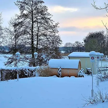 & Restaurant Haus Am Otel Locknitz