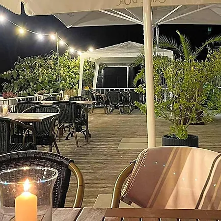 Otel & Restaurant Haus Am Locknitz